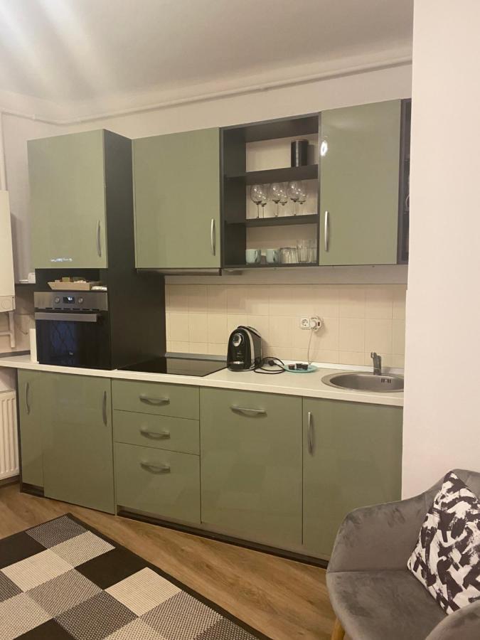 Tatra Apartment By The Danube Fully Accessible Boedapest Buitenkant foto