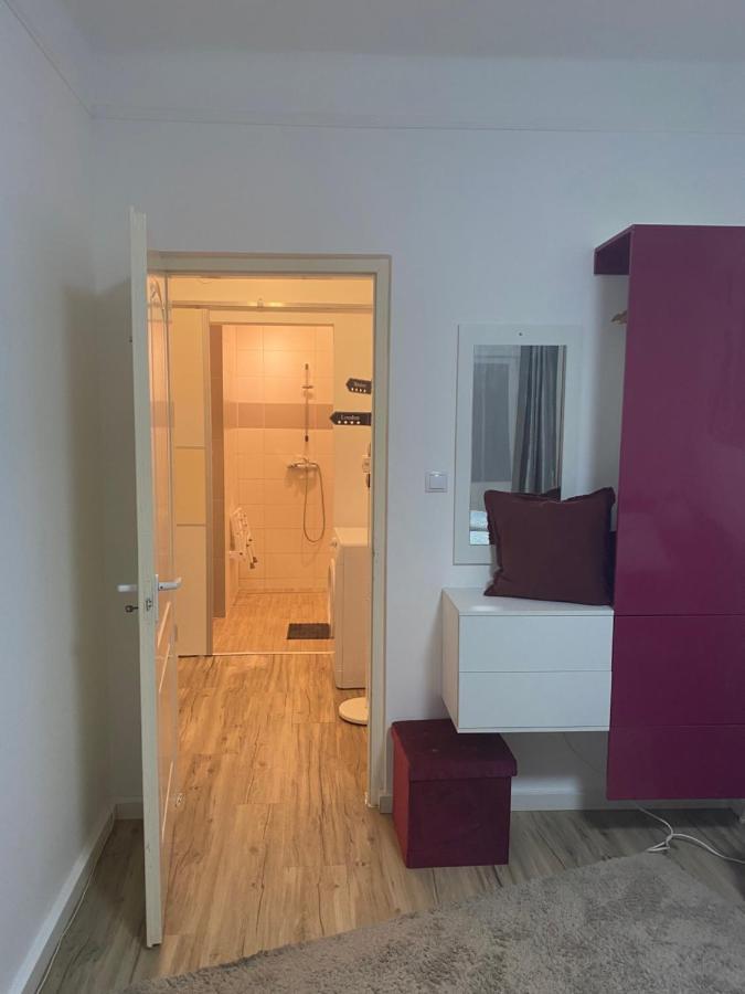 Tatra Apartment By The Danube Fully Accessible Boedapest Buitenkant foto