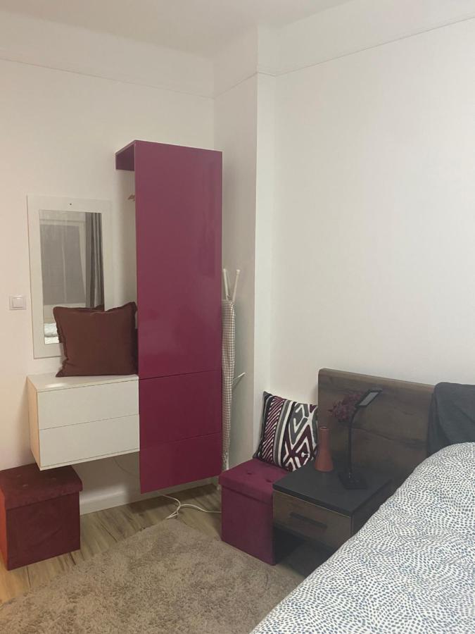 Tatra Apartment By The Danube Fully Accessible Boedapest Buitenkant foto