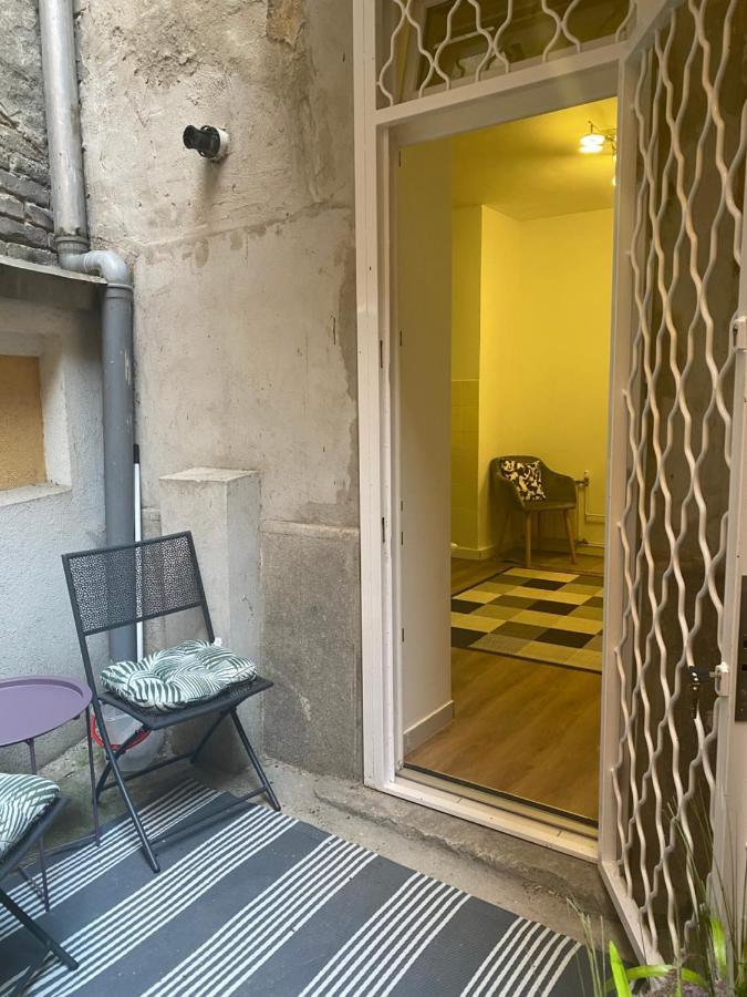 Tatra Apartment By The Danube Fully Accessible Boedapest Buitenkant foto